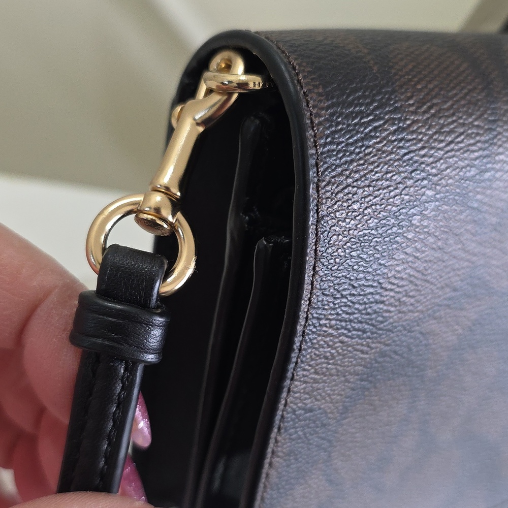COACH 3036 Anna Foldover Signature Print Crossbody/Clutch EUC - Picture 6 of 16